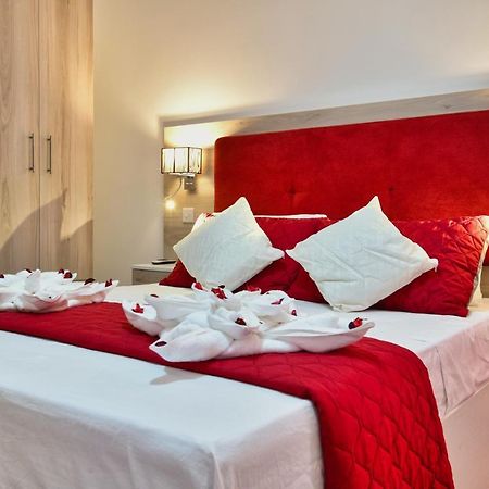 A Bed Of Roses Apartment Marsalforn Exterior photo